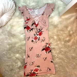 Floral mini dress ❤️ Valentine’s Day dress❤️
